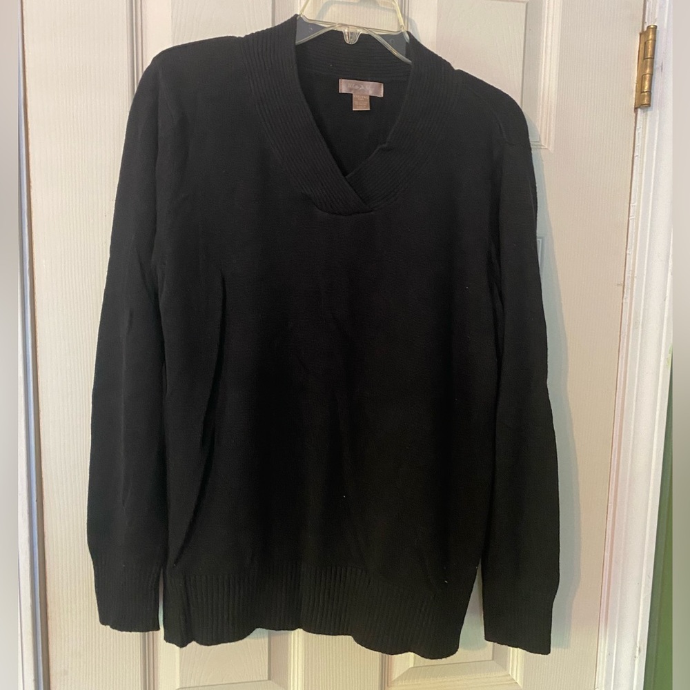White Stag Black V-Neck Sweater size XXL 20 cotton rayon nylon blend